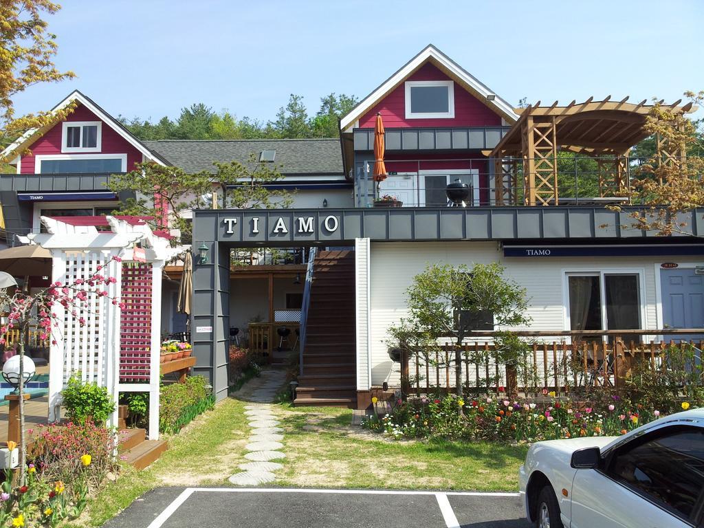 Gyeongju Tiamo Pension Εξωτερικό φωτογραφία