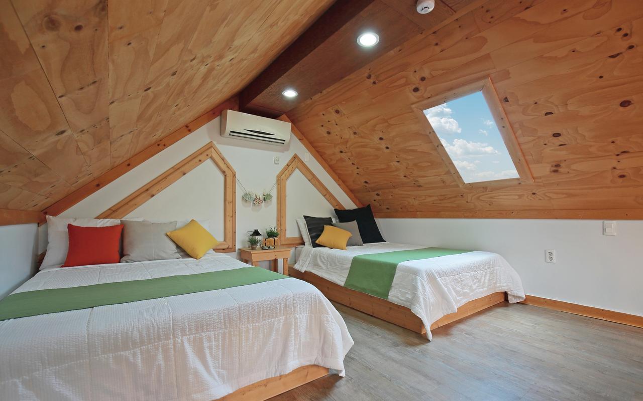 Gyeongju Tiamo Pension Εξωτερικό φωτογραφία