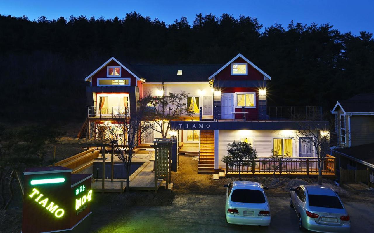 Gyeongju Tiamo Pension Εξωτερικό φωτογραφία